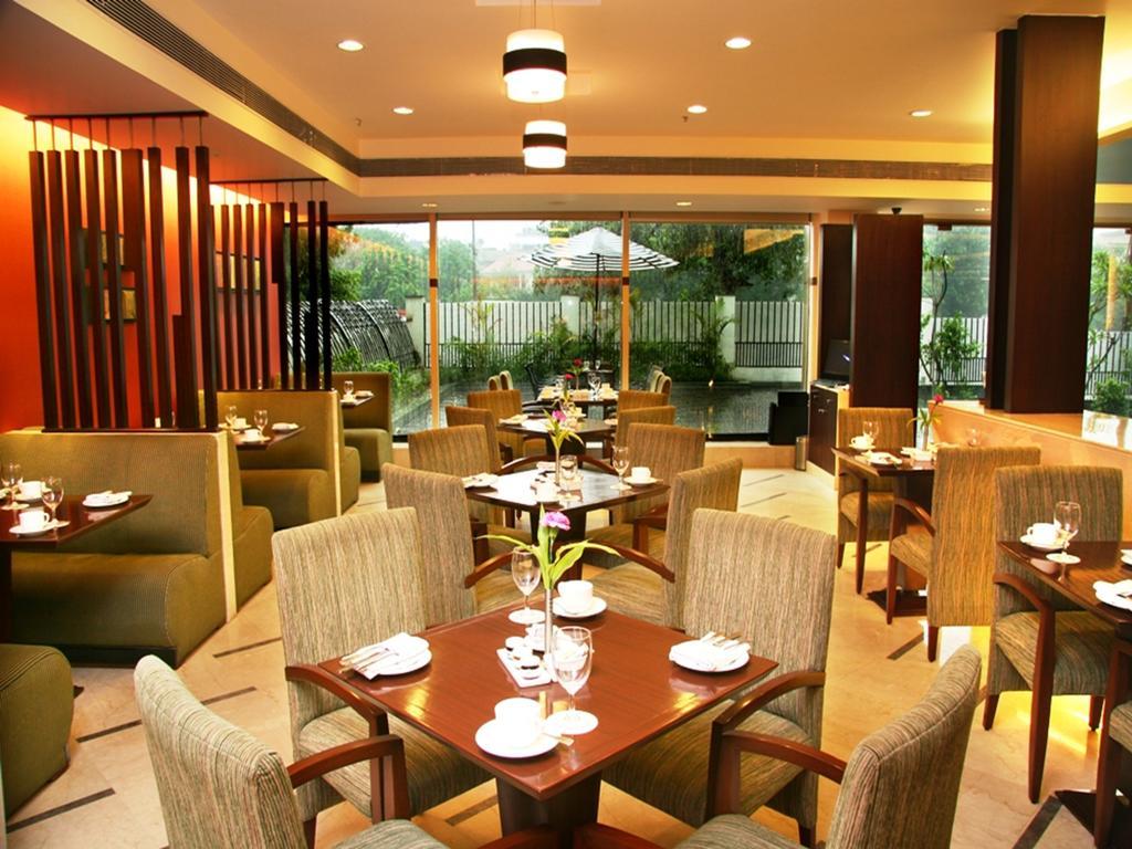 Muse Sarovar Portico Nehru Place Nowe Delhi Zewnętrze zdjęcie