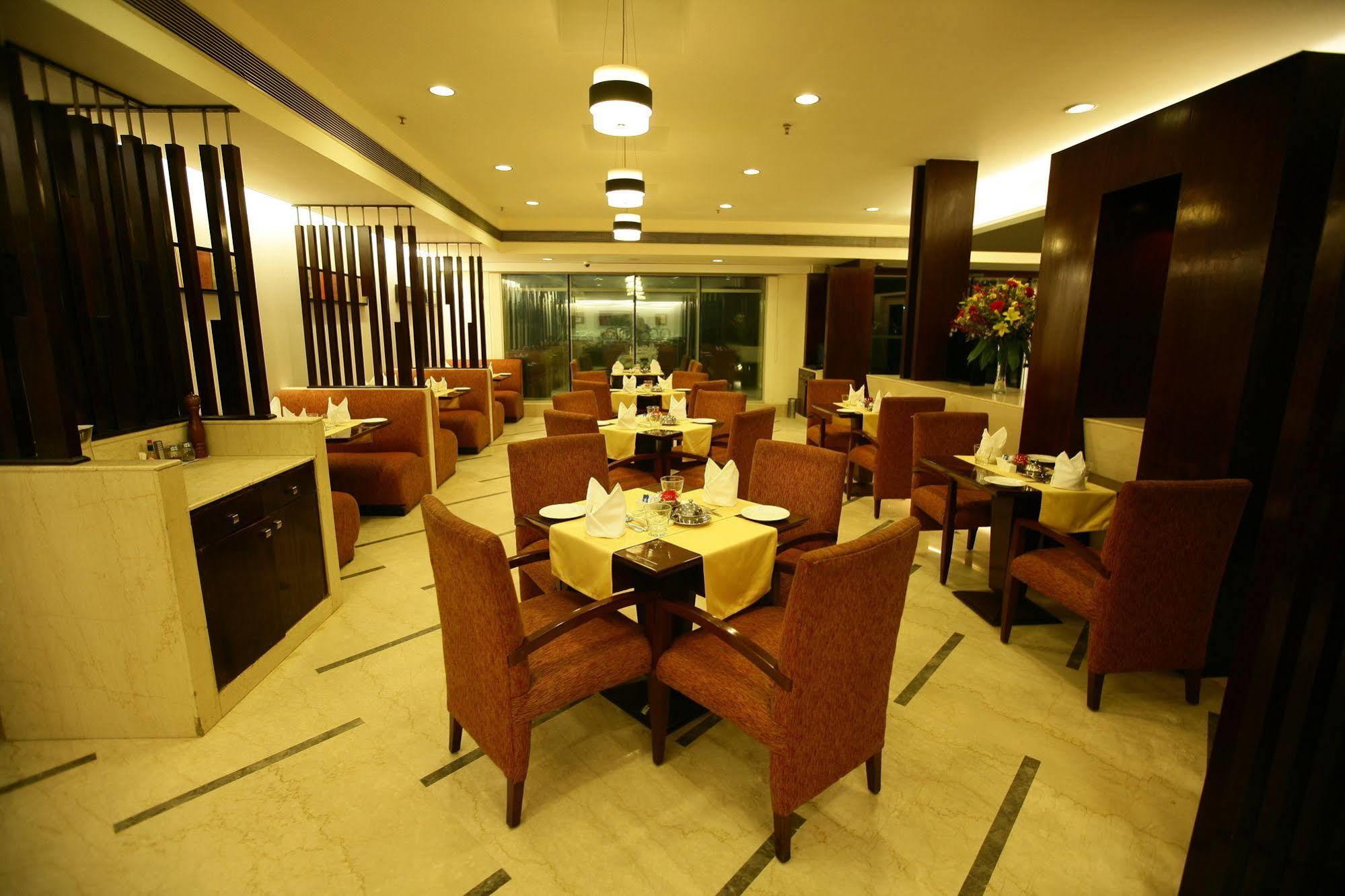 Muse Sarovar Portico Nehru Place Nowe Delhi Zewnętrze zdjęcie